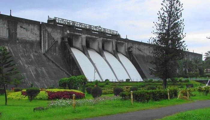 Figure of Malampuzha Dam, the largest dam and reservoir in Kerala, located near Mango Village Resort, Palakkad.